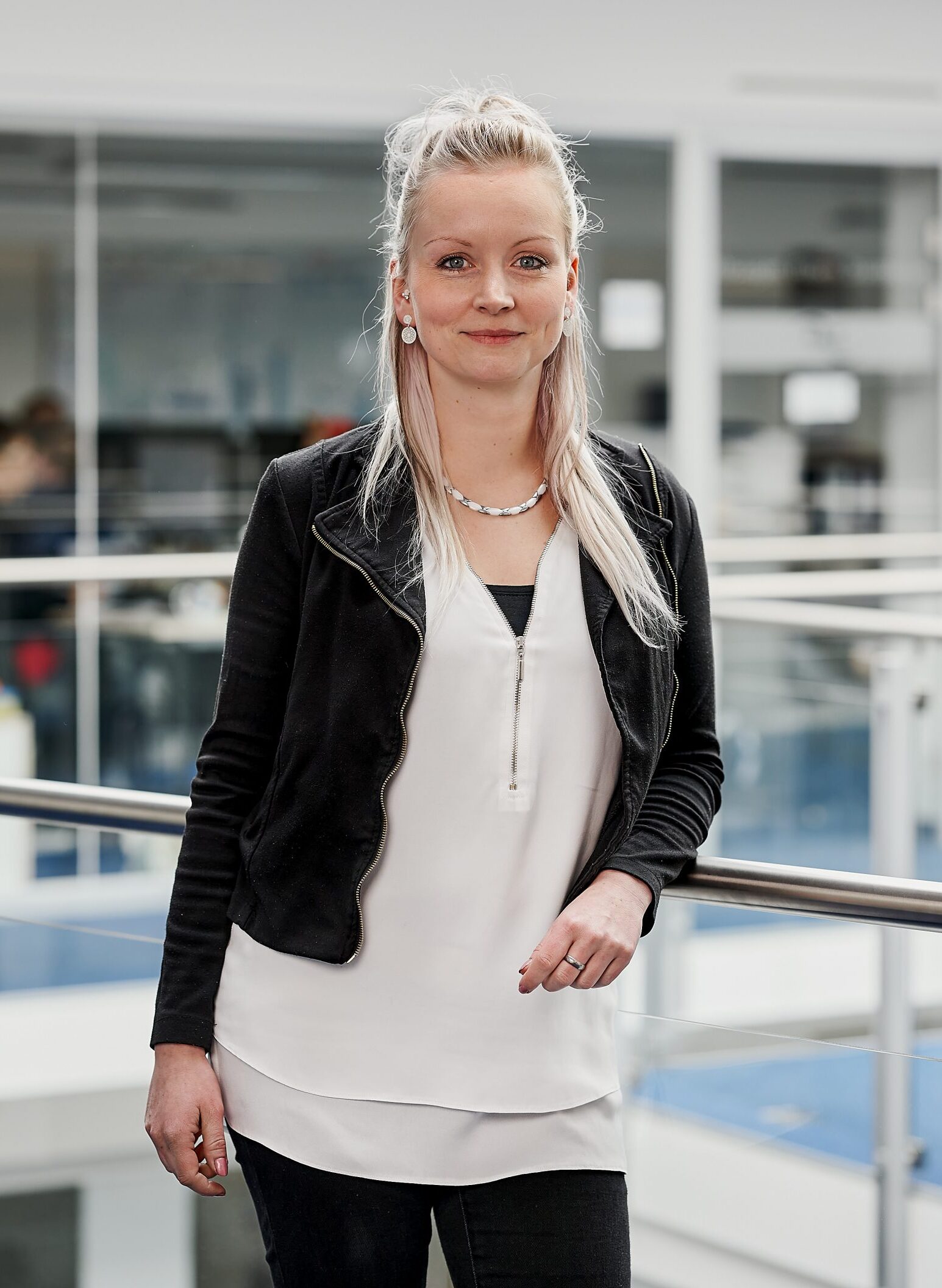 Frau Diana Wenke